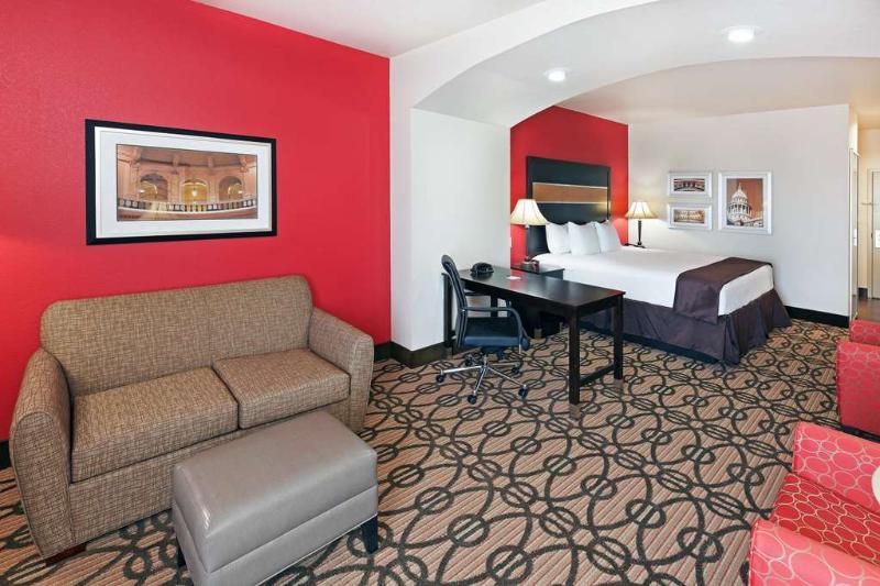La Quinta By Wyndham Pearsall Dış mekan fotoğraf